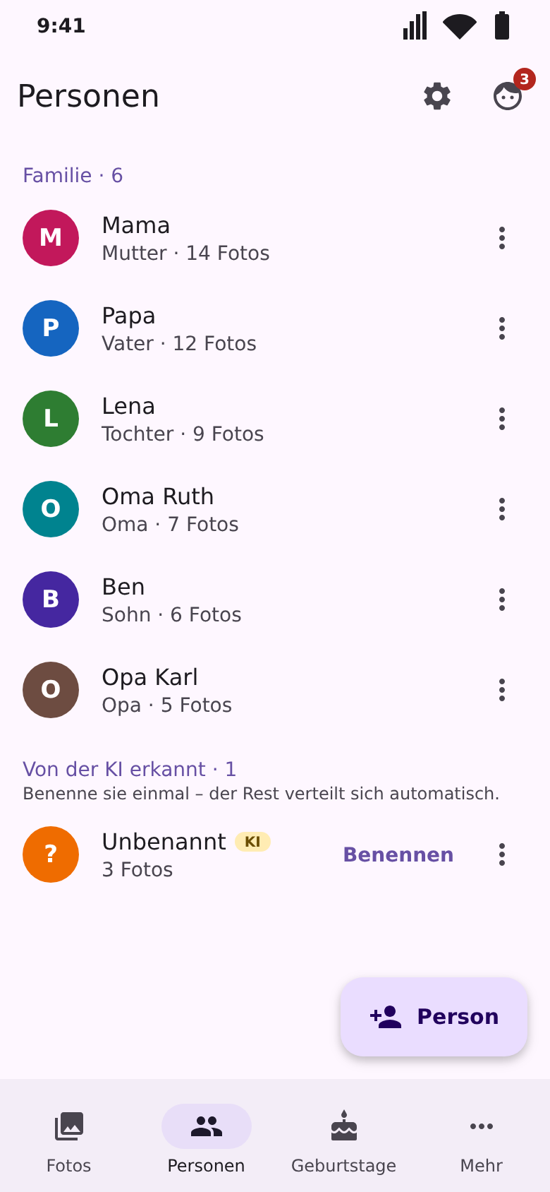 Personenliste mit Familienmitgliedern, Fotoanzahl und einem unbenannten KI-Vorschlag